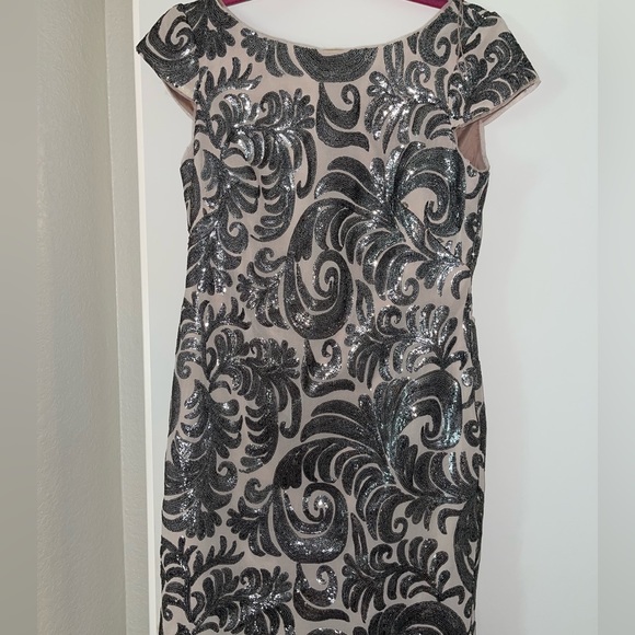 Fancy Dress - Picture 1 of 2